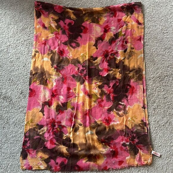 Anthropologie Vismaya Floral Wool Scarf Wrap! - Picture 7 of 11